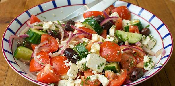 Atina Salatası