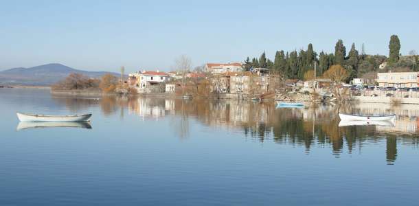 Ulubat Gölü