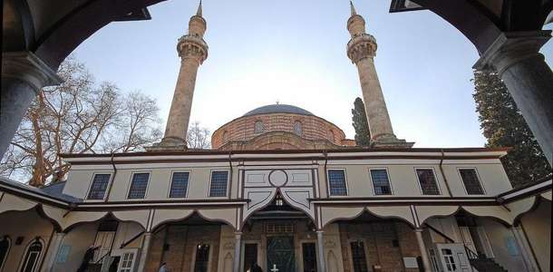 Emirsultan Camii