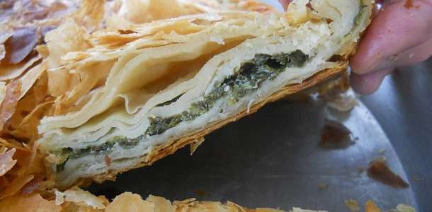 Ispanaklı börek