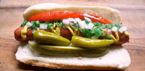 Chicago hot dog