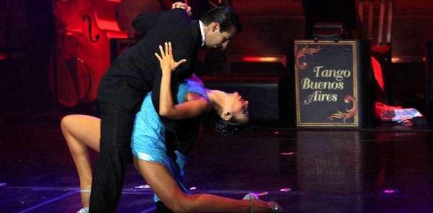 Tango şovları