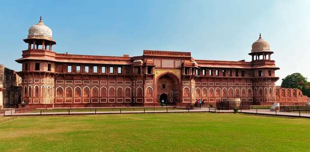 Agra Kalesi