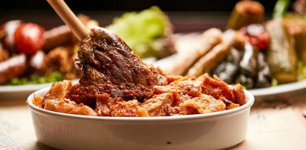 Lezzetli Mısır yemeklerini ve balıkları tadın  