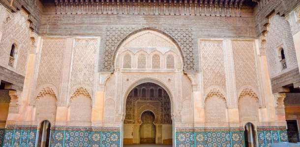 Ali Bin Yusuf Medresesi’ni yakından görün