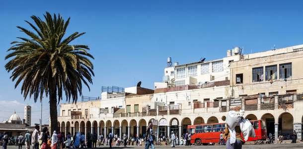 Central Market’te alışveriş yapın 