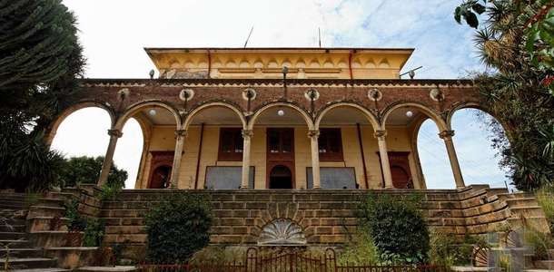 Asmara Opera Evi’nde düzenlenen gösterileri izleyin 