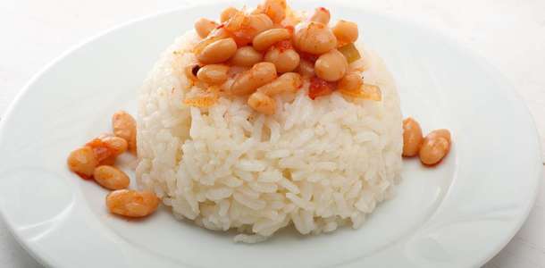 Bakla Pilavı