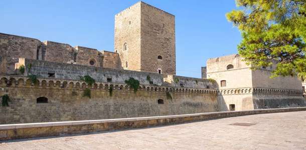 Castello’yu ziyaret edin