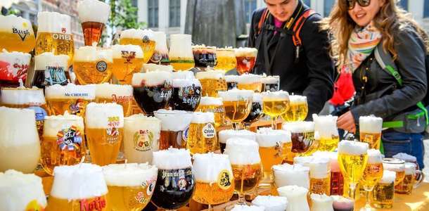 Meşhur Belçika birası yudumlayın