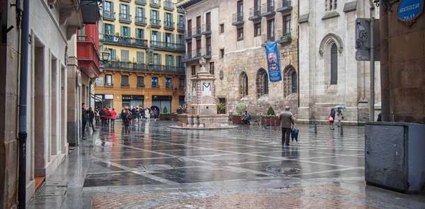 Casco Viejo’nun tarihi sokaklarında turlayın  