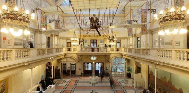 Bristol Müzesi ve Sanat Galerisi