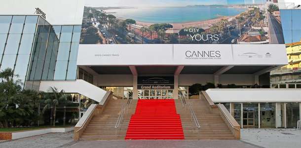 Meşhur Cannes Film Festivali’nin düzenlendiği yeri görün  