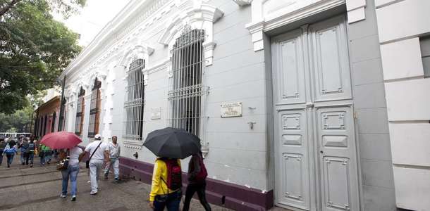 Simon Bolivar’ın doğduğu evi görün  