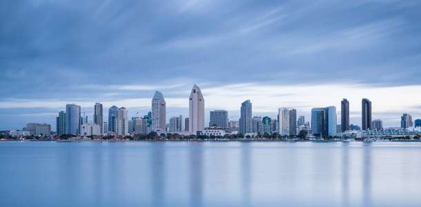 Köprüden geçip Coronado Adası’nı turlayın 