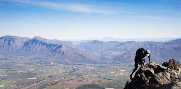 Desheng Cliff’te tırmanış yapın