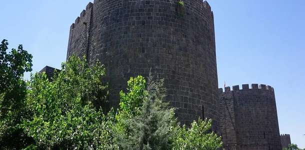 Diyarbakır Surları