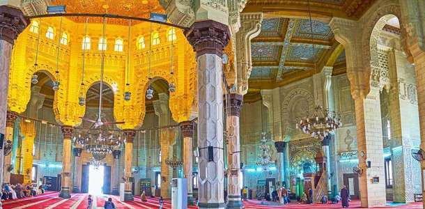 El Hüseyin Camii’nde İslam sanatının inceliklerini görün  