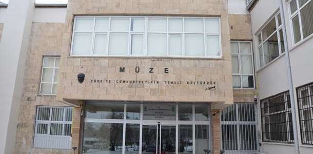 Elazığ Arkeoloji ve Etnografya Müzesi'ni gezin