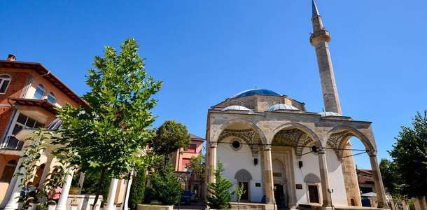 Pazar ve Fatih Camii’yi mutlaka görün