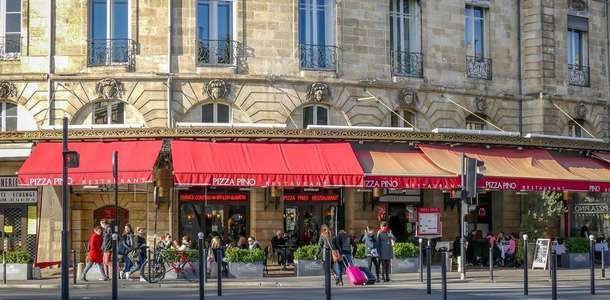 Küçük Paris’te alışveriş yapın