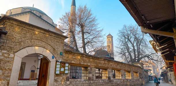 Gazi Hüsrev Bey Cami’yi ziyaret edin