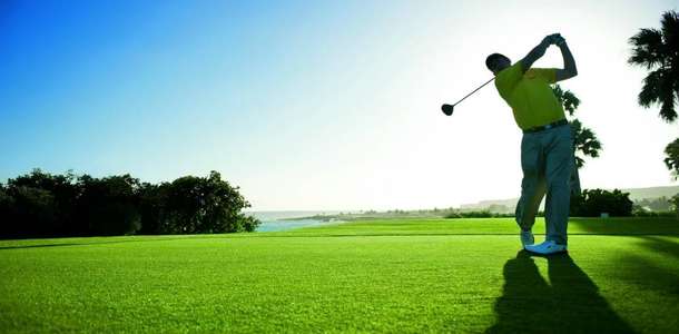 Golf oynayın