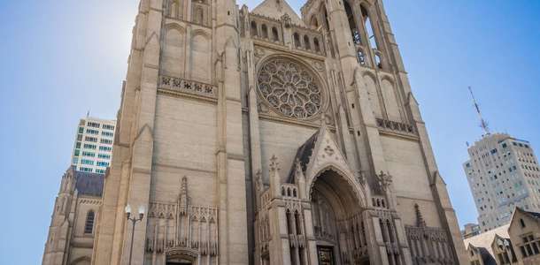 Grace Katedrali’ni görün 