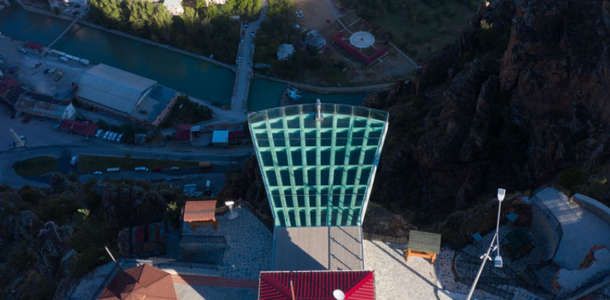 Cam seyir terasına çıkın