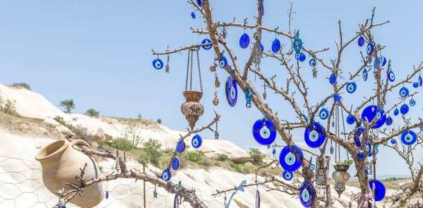 Güvercinlik Vadisi’nden nazar boncuğu satın alın 