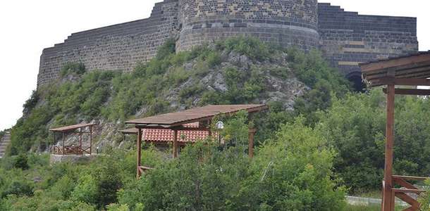 Haruniye Kalesi’nde eski zamanları yaşayın