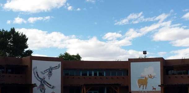 Hint Pueblo Kültür Merkezi'nde eğitim alın