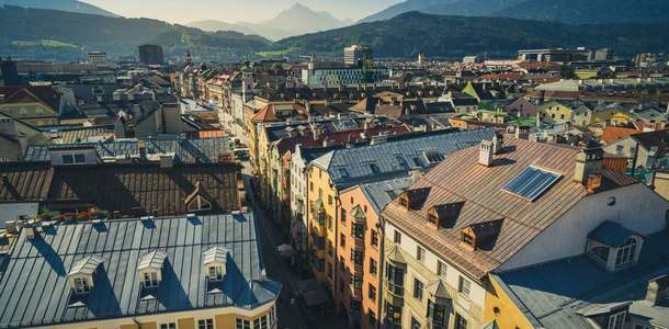 Altstadt von Innsbruck’u (Eski Kent) keşfe çıkın