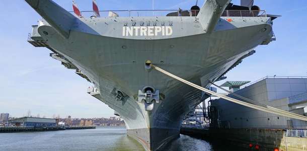 Intrepid Denizcilik, Havacılık ve Uzay Müzesi'ni gezin
