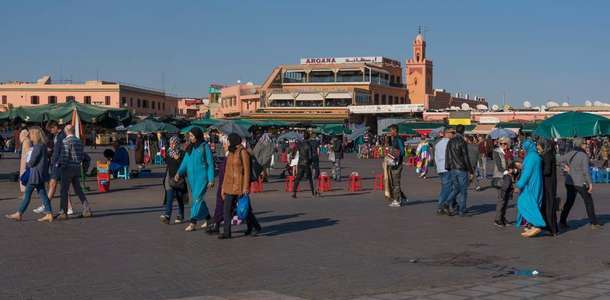 Jemaa el-Fnaa Meydanı’nda alışveriş yapın