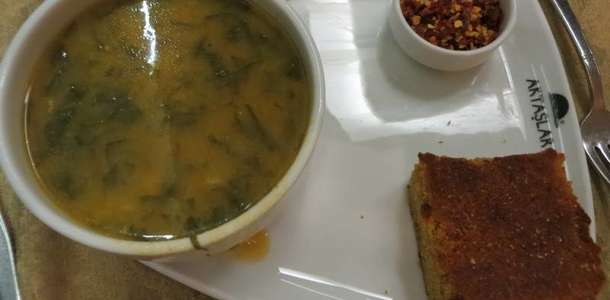 Karalahana Çorbası