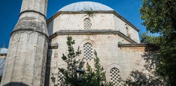 Karagöz Bey Camii’ni ziyaret edin  