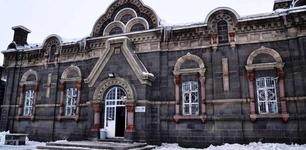 Kars Müzesi’ni gezin