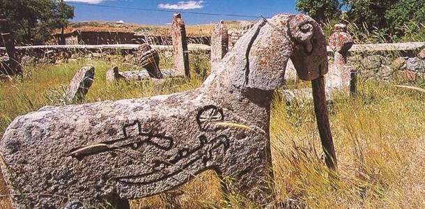 Koç Heykeli’nin gizemini keşfedin