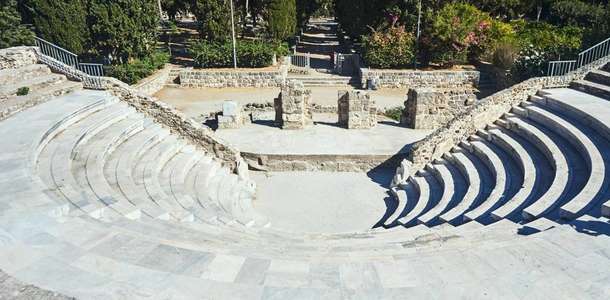 Kos Açıkhava Tiyatrosu’nu görün  