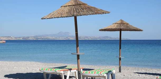 Adanın enfes plajlarından denize girin 