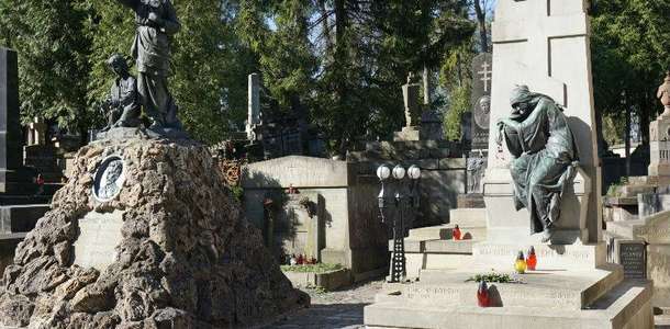 Lychakiv Mezarlığı