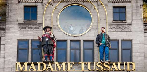 Madame Tussauds Müzesi’ndeki ünlüler geçidinden yürüyün