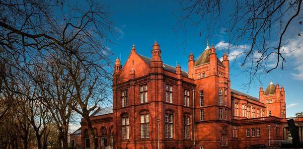 Manchester Sanat Galerisi turu yapın 