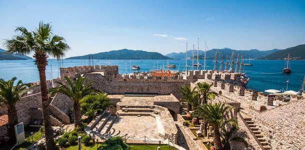 Marmaris Kalesi ve Arkeoloji Müzesi’ni gezin