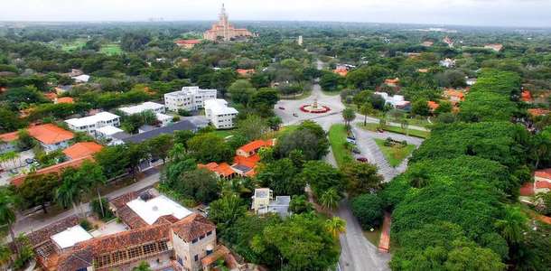 Coral Gables’de müze turu 