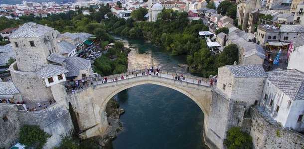 Mostar Köprüsü