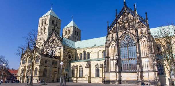 Tarihi Münster Katedrali’ni ziyaret edin  