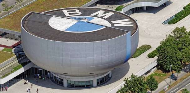 BMW Müzesi’nde otomobillerin dünyasını keşfedin 