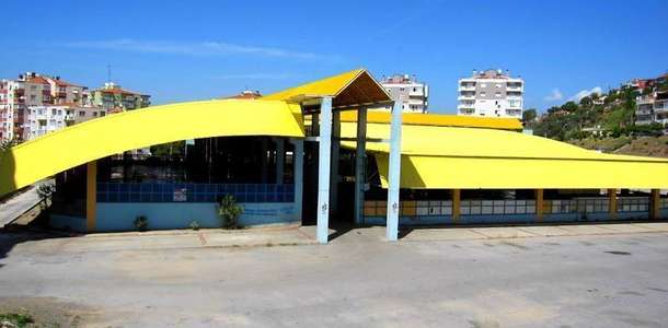Narlıdere Pazaryeri’nde envai çeşit ürün bulabilirsiniz 
